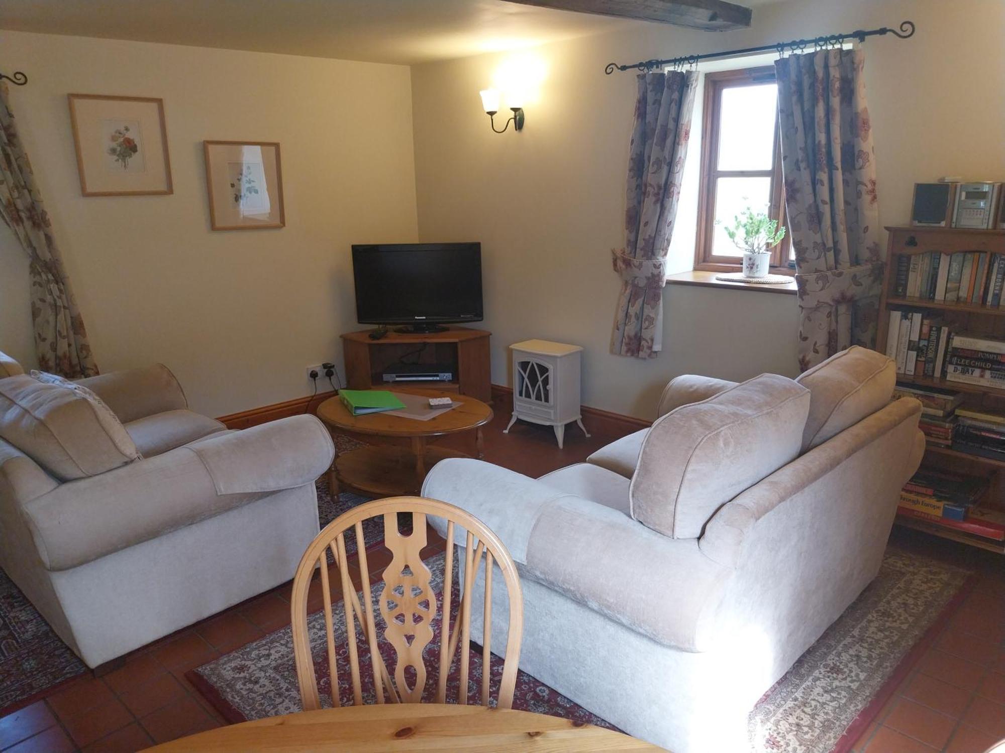 Granary Cottage A Shropshire Haven تشيرش ستريتون المظهر الخارجي الصورة