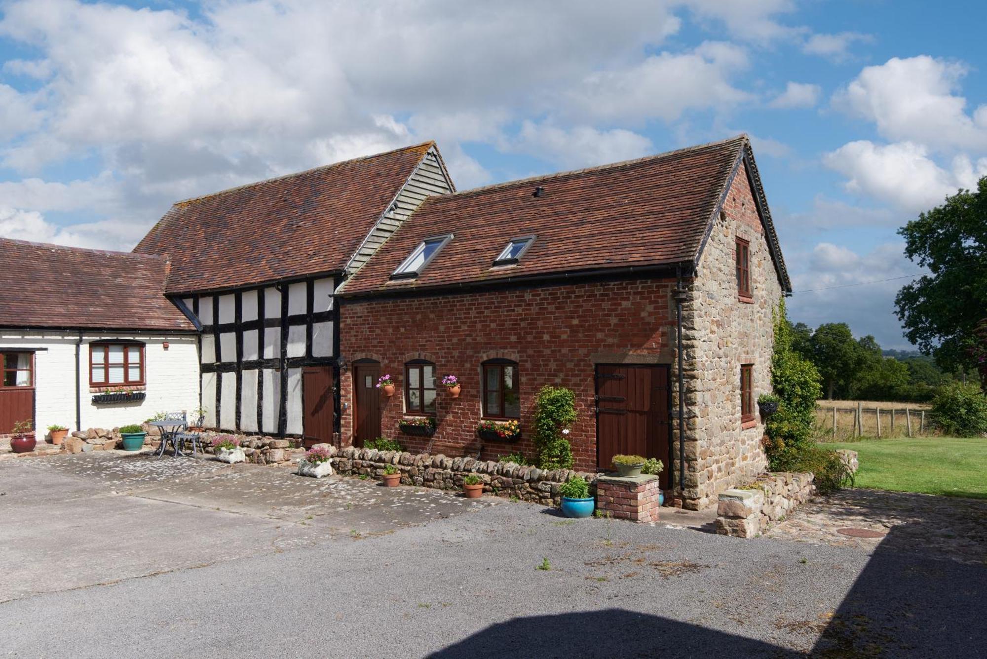 Granary Cottage A Shropshire Haven تشيرش ستريتون المظهر الخارجي الصورة